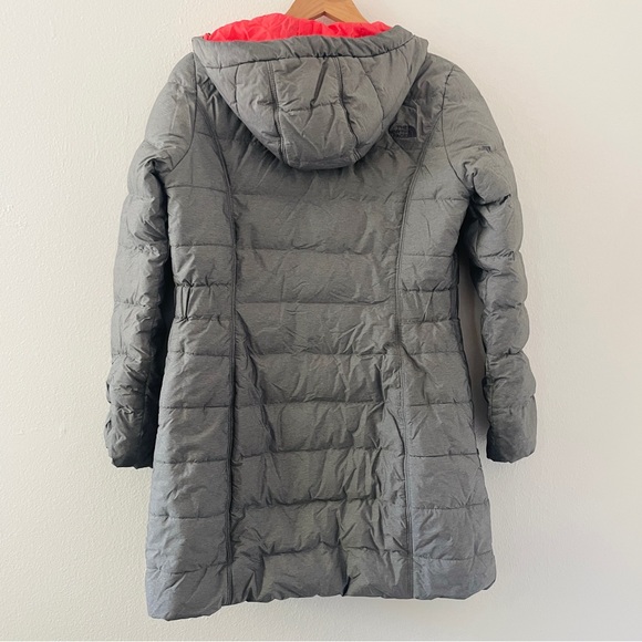 The North Face Women’s Puffer Coat Long Gray Hooded Jacket - Picture 4 of 7